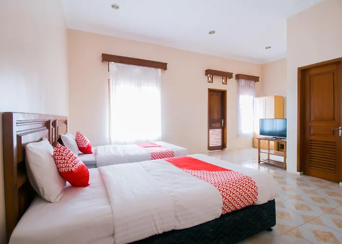 Hotel O Edotel Smkn 1 Pacet Syariah