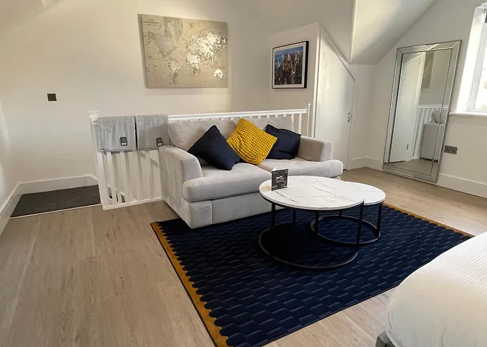 Welcome Rooms 55B- Self Check-In Whole Apartment Fully Refurbished