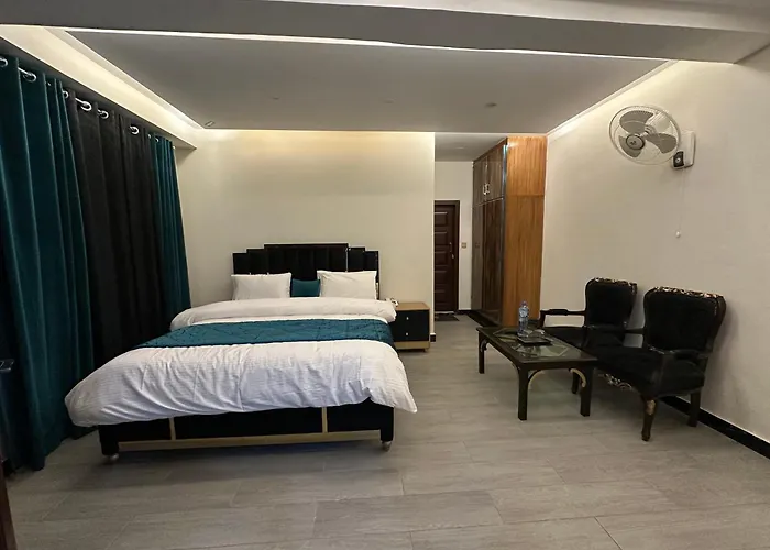 Hotel Summer Palace Murree