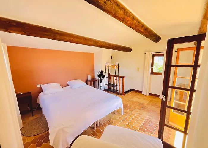 Maison Domaine Prive De Port D 'Alon