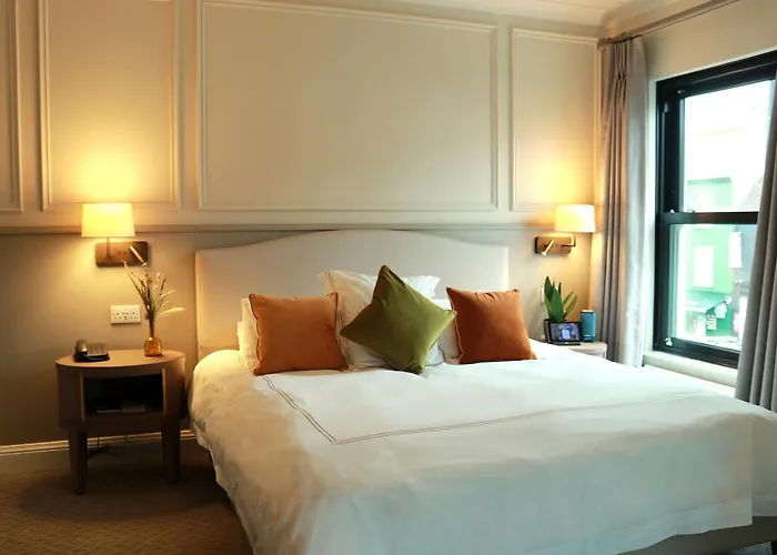 The Lansdowne Kenmare