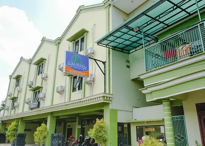 Oyo Life 2508 Alba Suites Homestay Syariah