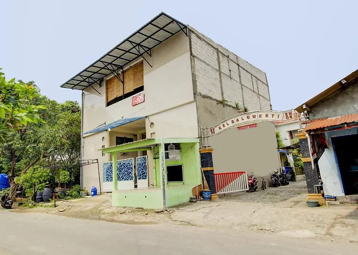 Hotel O Zeevanna Guest House Syariah