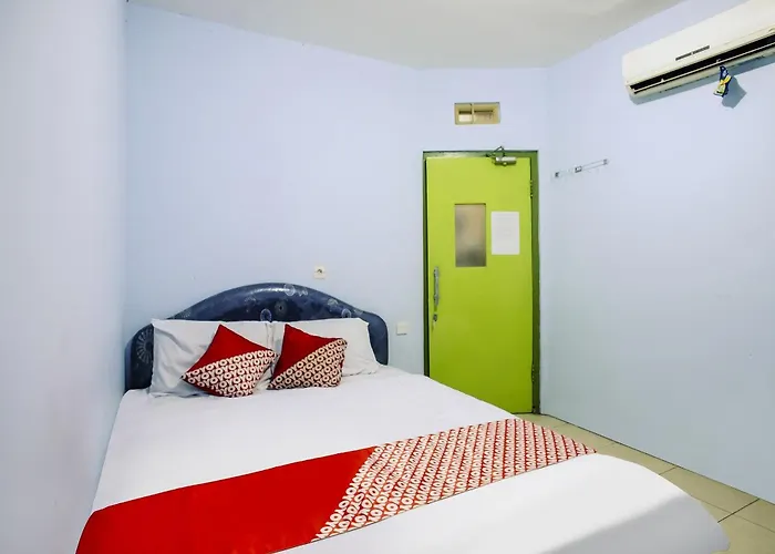 Oyo 90863 Omah Kost Syariah