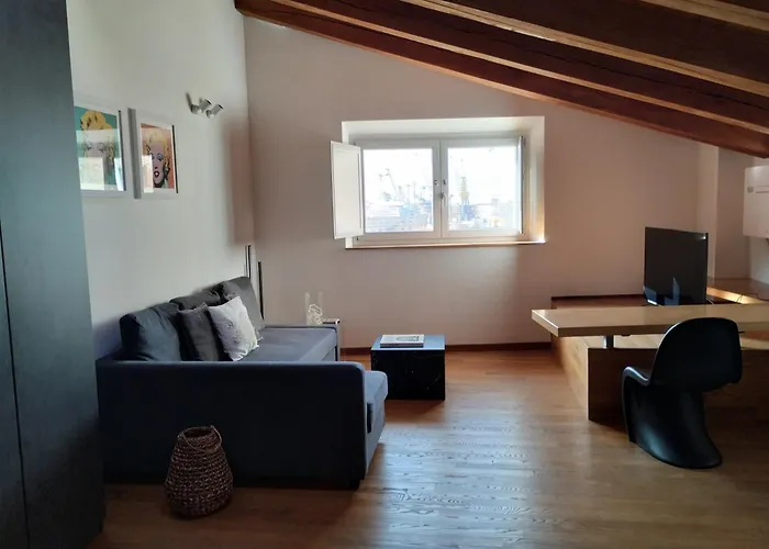 La Finestra Sul Porto Apartment