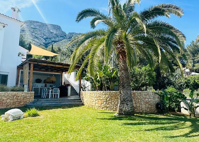 Casa Avellana