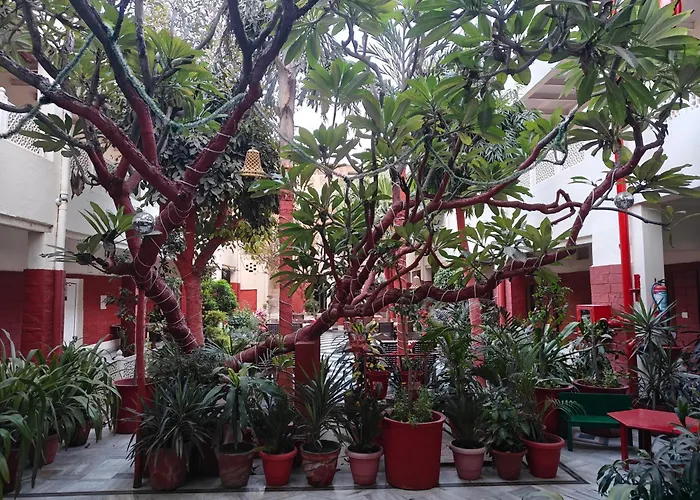 Hotel Tourist Rest House Agra