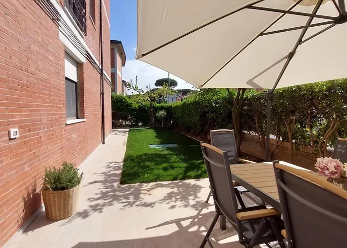 Casa Del Sole Apartments With Garden A Marina Di Pisa