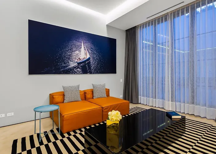 Pier 57 - 710 Fabulous & Luxurious 2 Bedroom Penthouse