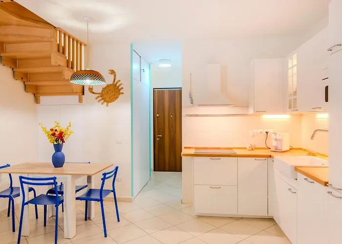 Casa Pintada Porto Pino, 500 Mt To Beach Southsardiniaholidays
