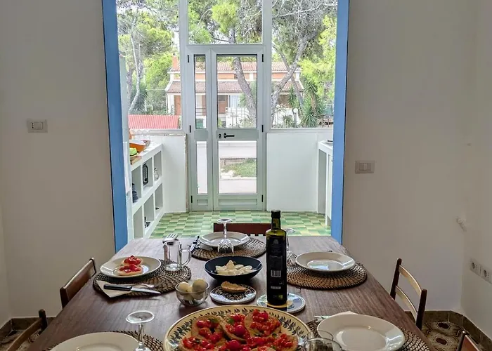 Villa Bruno, La Tua Casa In Riva Al Mare
