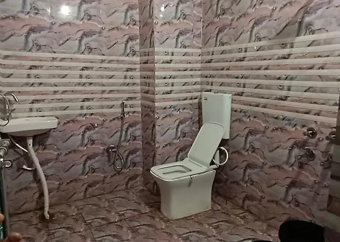 Hotel Deepak Palace