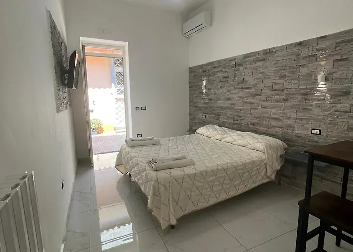 Vitiello Maria'S Home