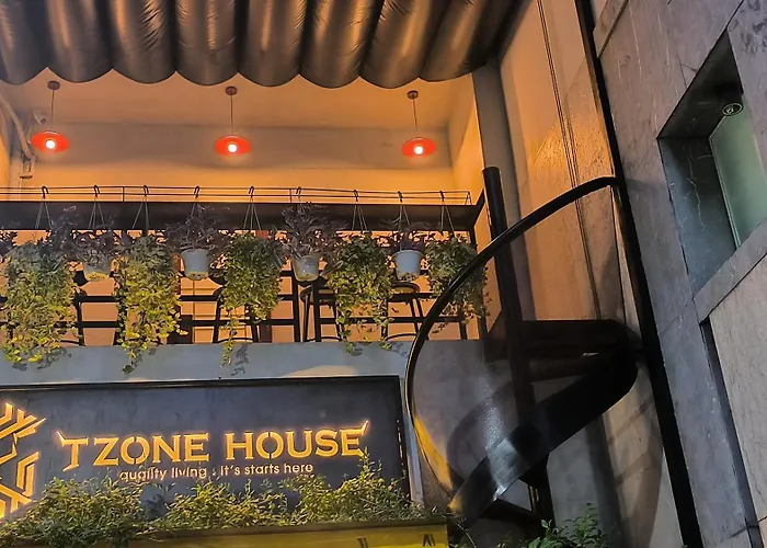 T Zone Hostel - Quiet Place, Near China Town,Ho Thi Ky Street Food,Cafe,Beer
