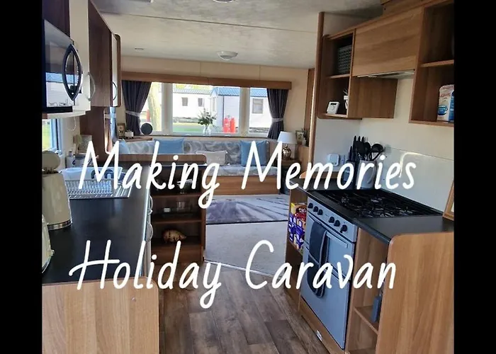 Making Memories Holiday Caravan