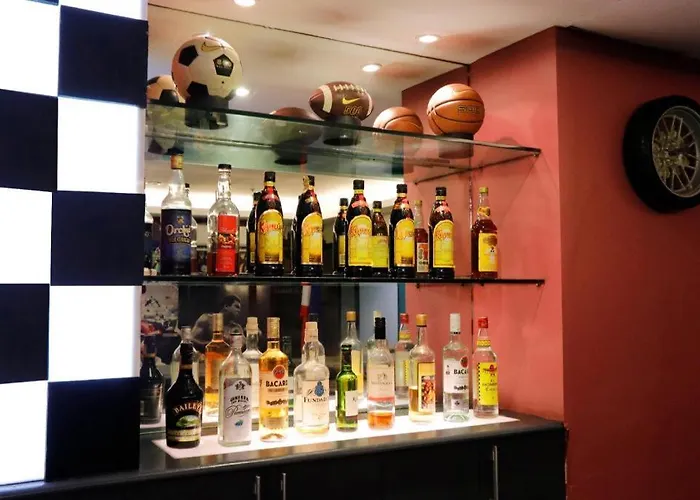 Eurotel Las Pinas Hotel