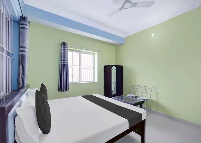 Hotel Johar Inn