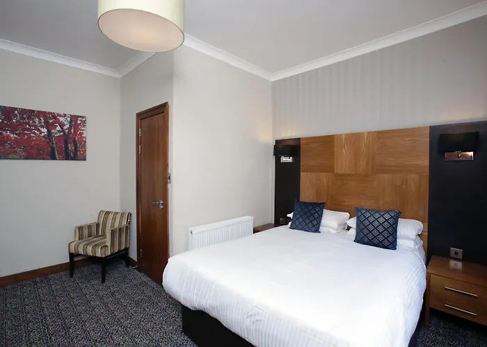 Acorn Hotel