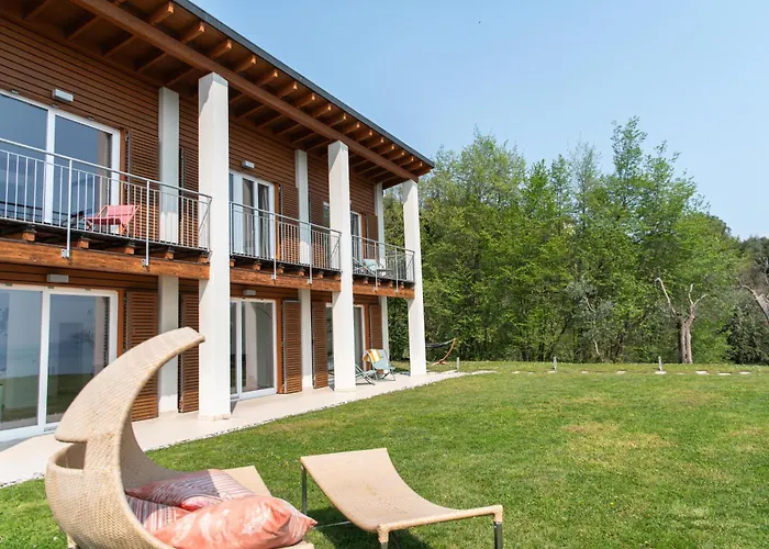 Villa Albachiara, Private Luxury Villa With Private Pool And Lake View