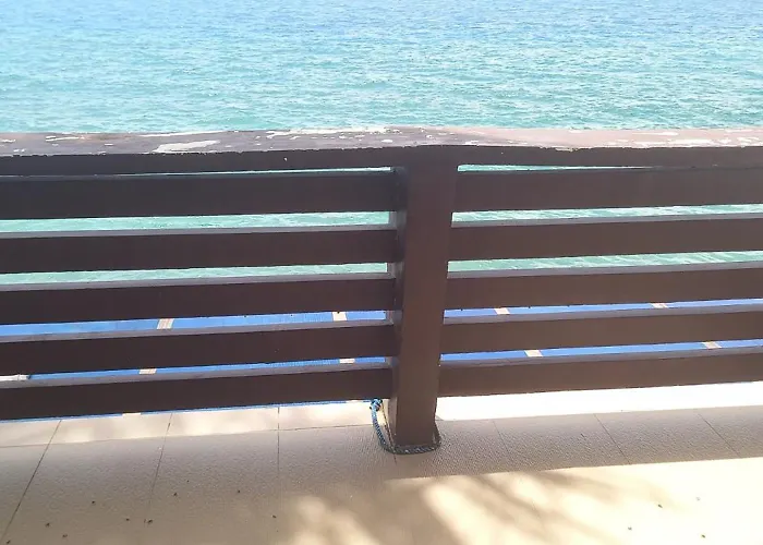 Dolphin Bay Resort Puerto Galera