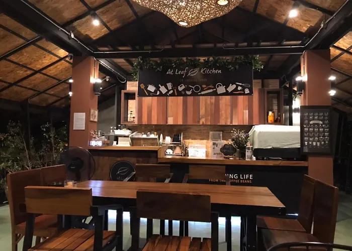 At Leaf Villa