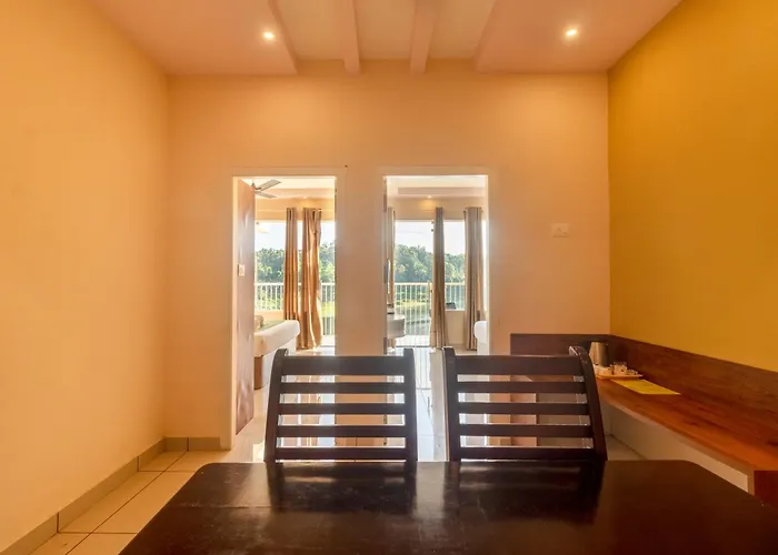 Karapuzha Village Resort