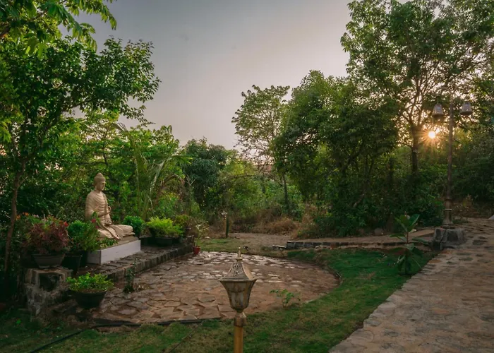 Eshi Resorts And Restaurant - Bhimashankars Jungle Luxury Resort