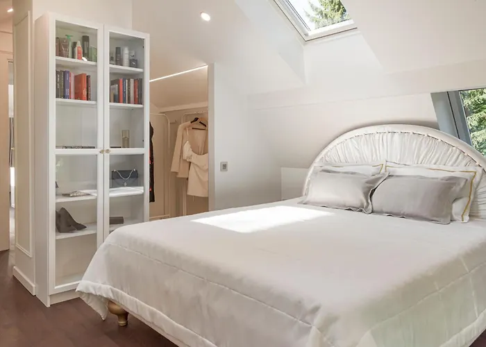 Luxury Villa With Sauna In The Pine Forest Close To Vilnius City Centre