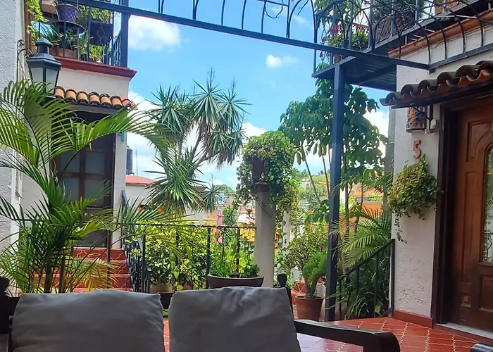 Pied A Terre At Casitas Aparicio