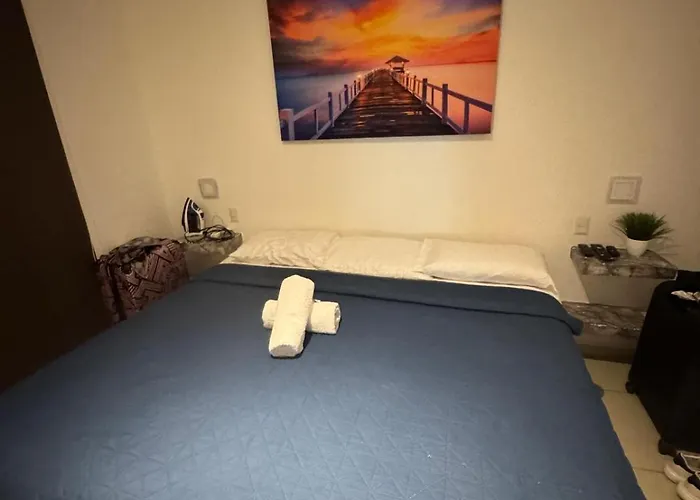 La Casa Del Arbol -4Bed 3 Bath
