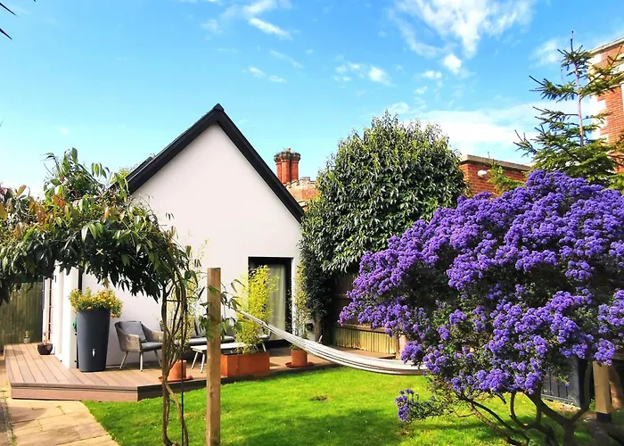 Hastings Casita, 'Little House' Self Contained Garden Lodge, Close To Town And Seafront