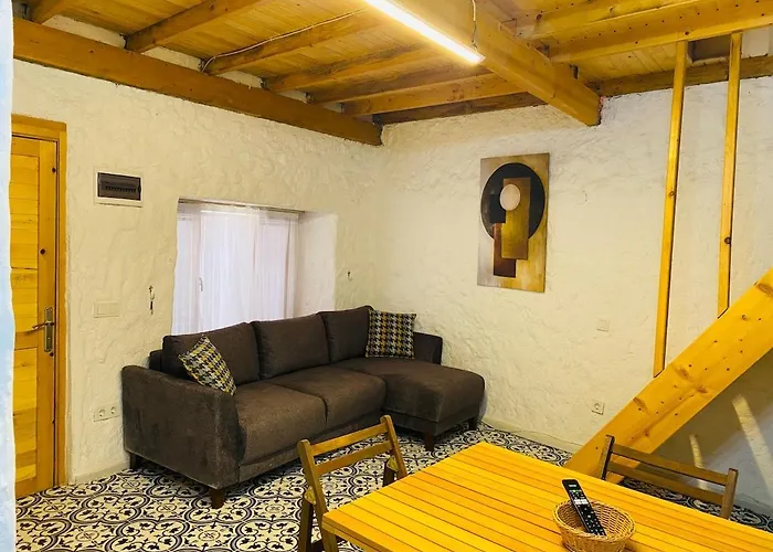 Alacati Sim Place Muesatakil Duplex House