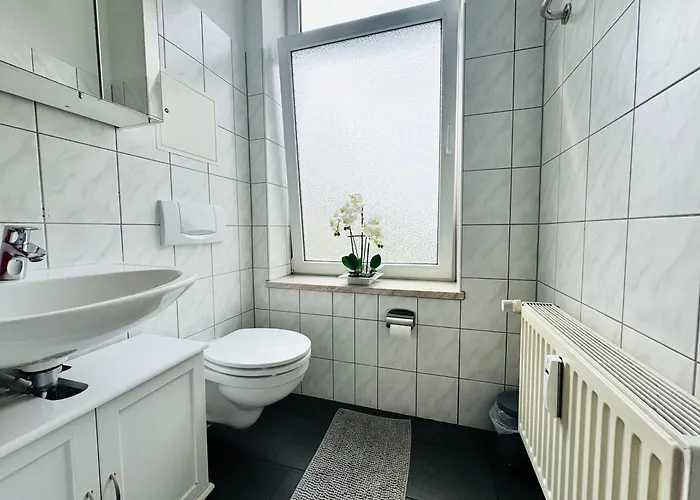 Attraktive Wohnung Im Schoenen Hinterhof