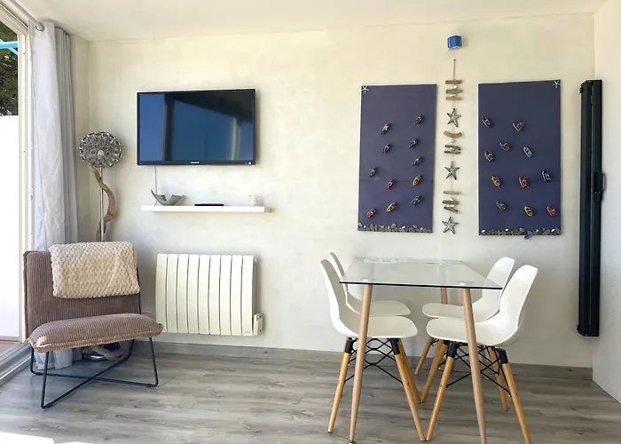 Tusquets - Apartamento Con Vistas Al Mar