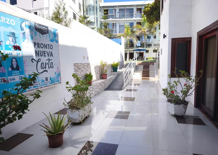 Hotel Divasto
