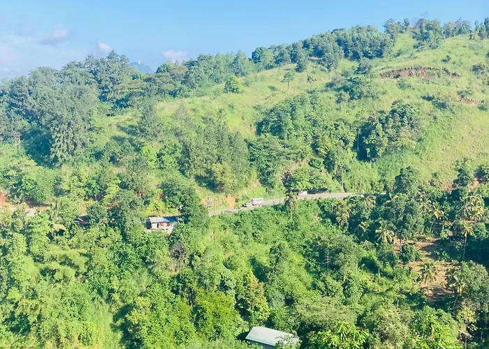 Riverbank Resort Gampola