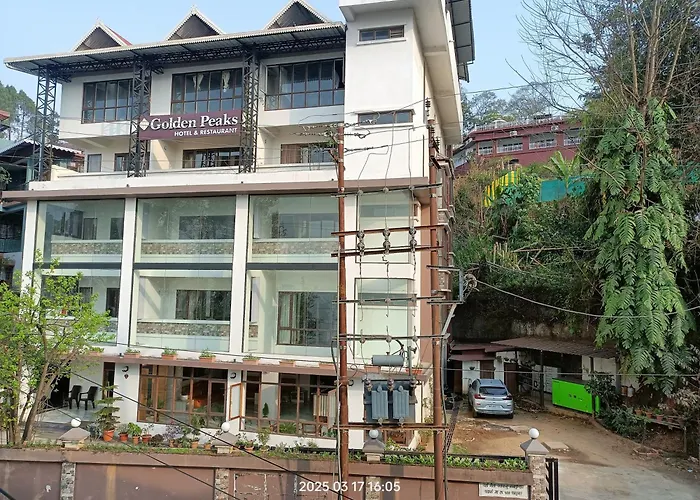 Golden Peaks Hotel & Restaurant