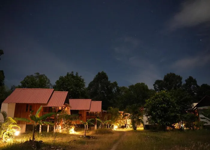 Seree Bungalows & Chill Bar