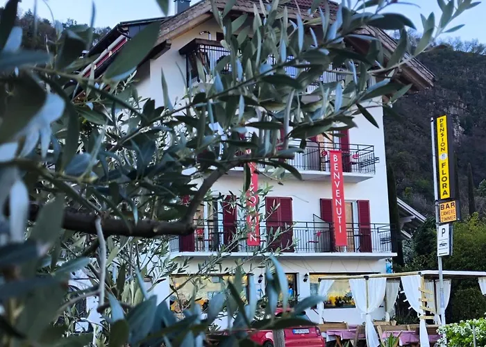 Pension Flora