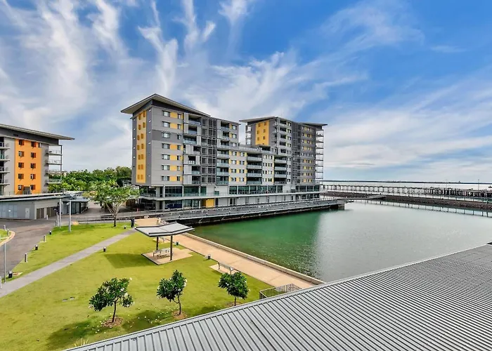 Waterfront Pearl Suite 2 Bed Luxury Apt