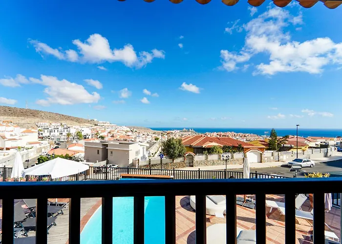 Magnificent 5-Star Very Large Luxury Villa Sea View Jacuzzi And Heated Pool