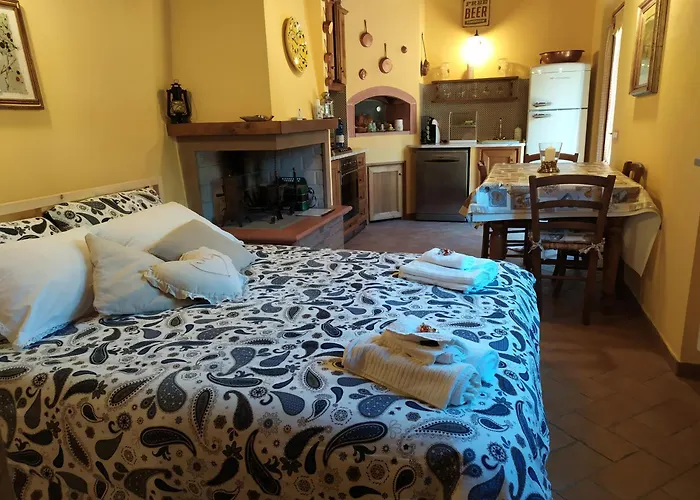 Wonderful Rustic Cottage With Garden-Only Adults