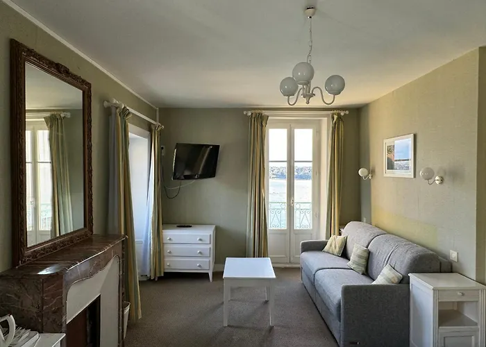 Logis Hotel Restaurant Le Printania
