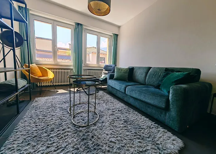 City Apartment 221