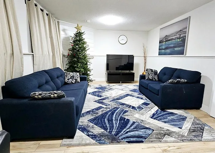 1 Bedroom Apartment With Living Room And Full Washroom To Yourself Alone And A Private Car Park