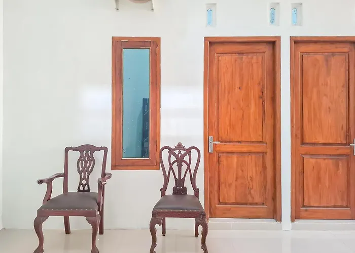 Reddoorz Syariah Near Alun-Alun Kudus