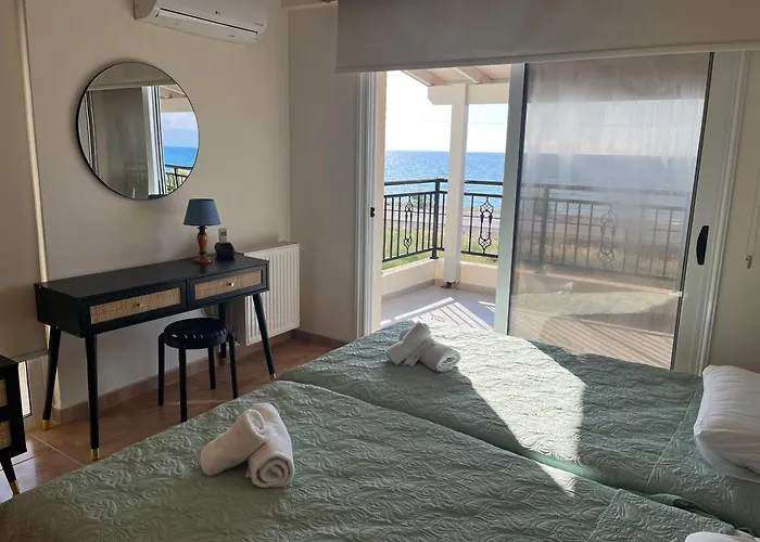 Beachfront Villa Thomas 5