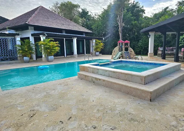 Hermosa Villa En Casa De Campo