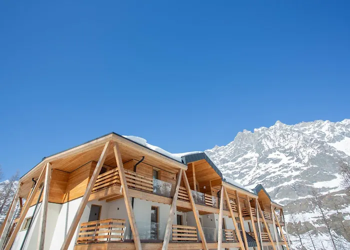 Flora Alpina Experience - "Ski-To-Door" Brand New Chalet Apartments With Indoor Garage And Mountain View