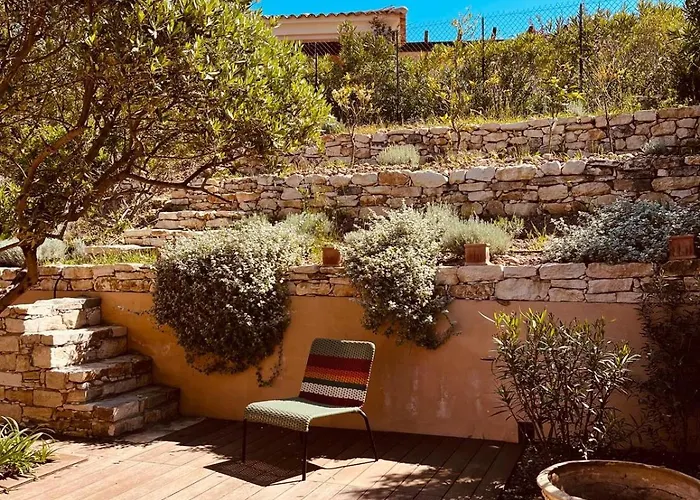 Villa Avec Piscine Privative Et Vue Imprenable Sur Le Golf De Saint-Florent A 300 M De La Plage
